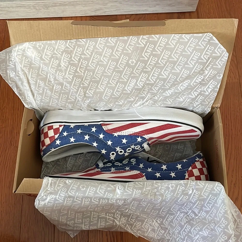 VANS Era (Van Doren) Stars and Stripes/Checkered Men's Shoes - Picture 10 of 16